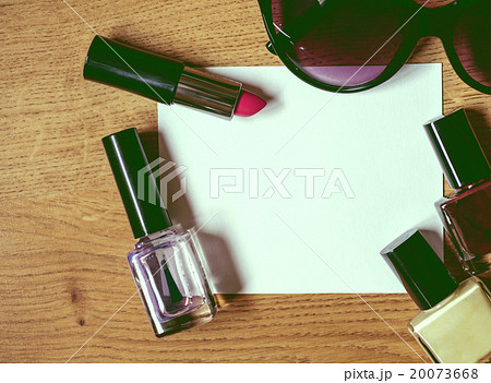 Still life of fashion woman with blank space 20073668