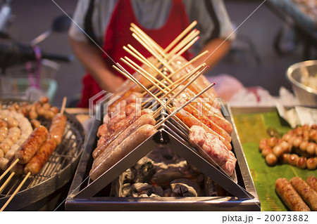 Grilled thai Sausages and sour pork 20073882