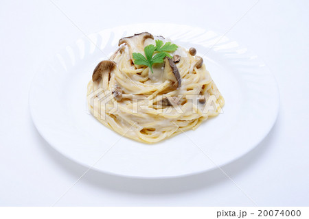 きのこクリームパスタ 20074000