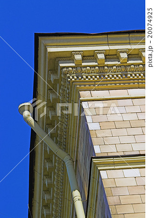 Moulded Cornice 20074925