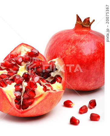 pomegranate fruit pomegranate fruit 20075367