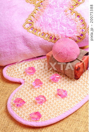 bath towel, natural soap, bomb salt bath towel, natural soap, bomb salt 20075388