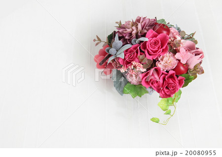 メッセージカードに使える花のアレンジメント メッセージカードに使える花のアレンジメント 20080955