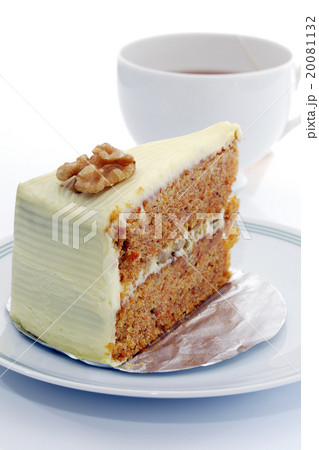 Carrot cheesecake and Hot tea. Carrot cheesecake and Hot tea. 20081132