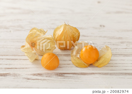 physalis fruit cape gooseberry organic vegetabl physalis fruit cape gooseberry organic vegetabl 20082974
