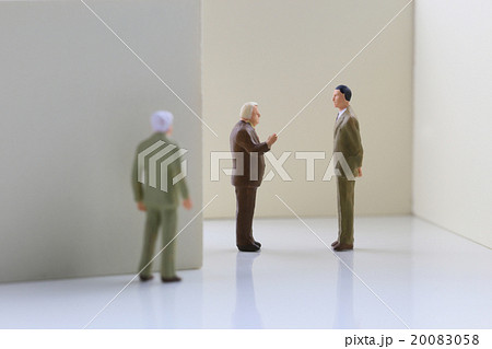 ビジネスマンの盗み聞き ビジネスマンの盗み聞き 20083058