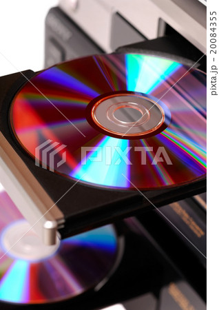 Two DVD playe 20084355