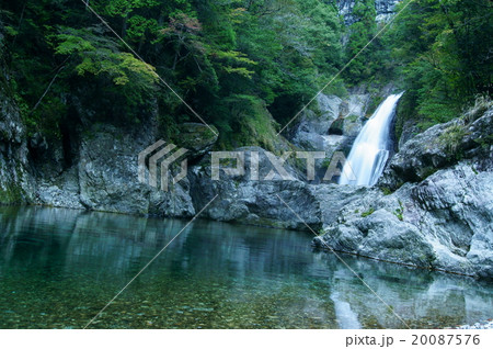 不動七十滝　下段 20087576