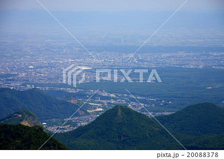 札幌岳頂上から見る札幌市街地と石狩平野 20088378
