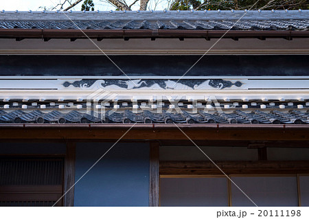 漆喰・シックイ 20111198