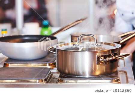Kitchen 20112860