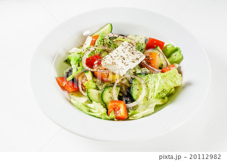 greek salad 20112982