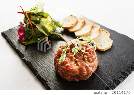 beef tartar 20114170
