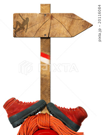 Mountaineering - Wooden Directional Sign 20116084