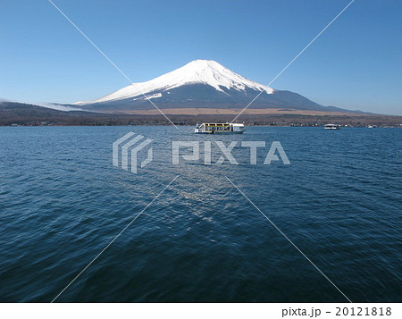 山中湖から見た富士山 20121818