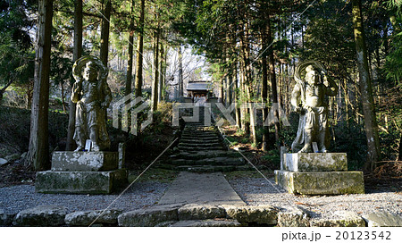 大分 両子寺の金剛力士像 大分 両子寺の金剛力士像 20123542