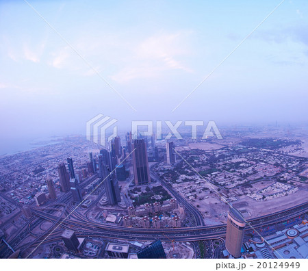 Dubai night skylin 20124949