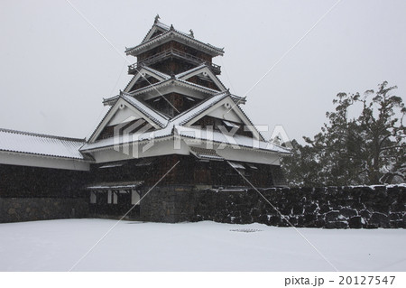 大雪の熊本城（宇土櫓） 20127547