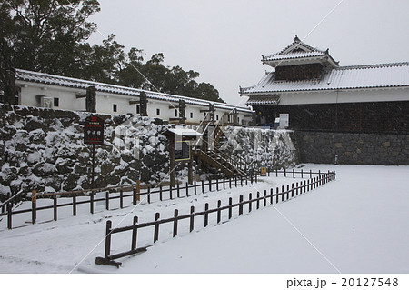 大雪の熊本城(宇土櫓) 大雪の熊本城(宇土櫓) 20127548