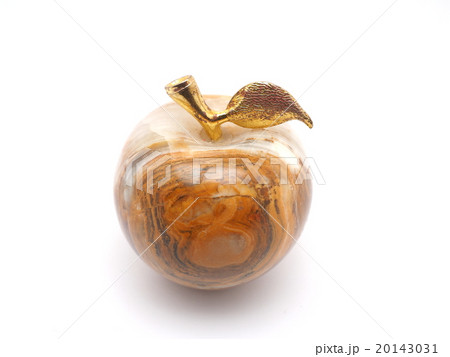 apples of onyx on a white background 20143031