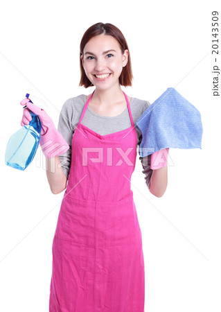woman mother cleaning 20143509