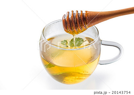 ミントティーにはちみつ　honey in mint tea 20143754