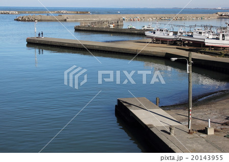 加賀市の橋立漁港（石川県 加賀市） 20143955