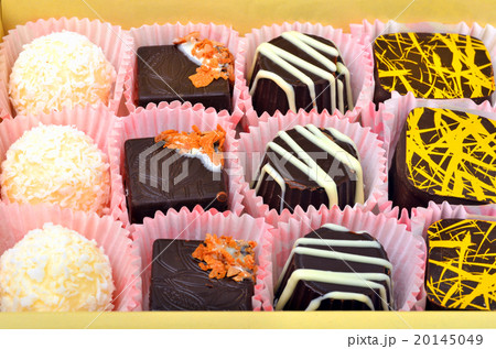 chocolate sweets 20145049