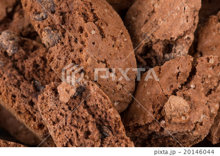 Cantucci with chocolate pieces 20146044