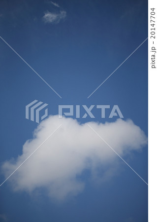 青空と白い雲 青空と白い雲 20147704