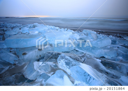 氷 20151864