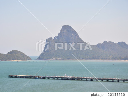 jetty on the sea jetty on the sea 20155210