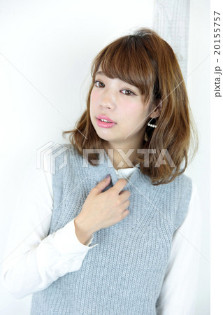 若い女性 ヘアスタイル 若い女性 ヘアスタイル 20155757