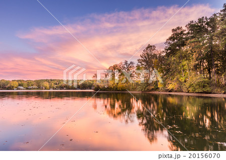 sunset at Hamilton Lake in Arkansas 20156070