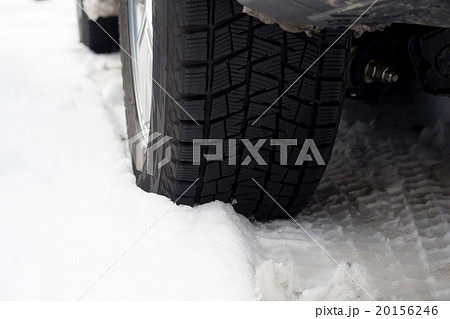 スタッッドレスタイヤ 20156246