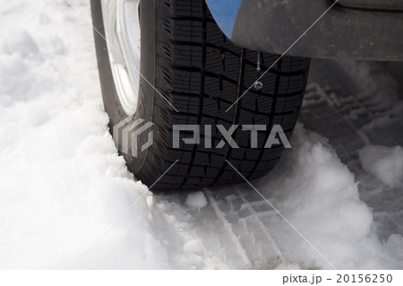 スタッッドレスタイヤ 20156250
