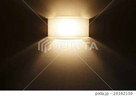 光　　　 20162130