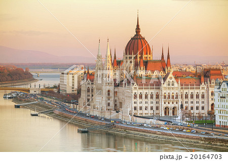 Parliament building in Budapest, Hungary 20164703