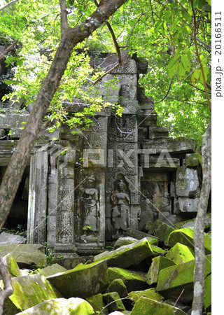 カンボジア　ベン 20166511