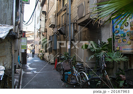 路地裏通り 20167963
