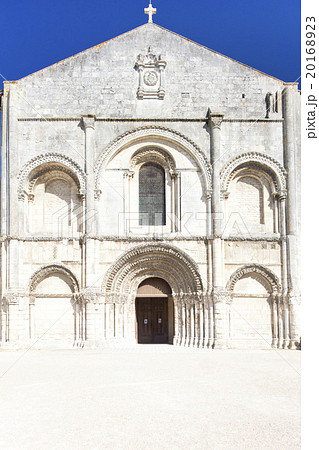 Aux Dame Abbey, Saintes, Poitou-Charentes, France Aux Dame Abbey, Saintes, Poitou-Charentes, France 20168923