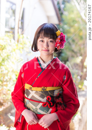 Furisode (kimono with long, trailing sleeves) Furisode (kimono with long, trailing sleeves) 20174167