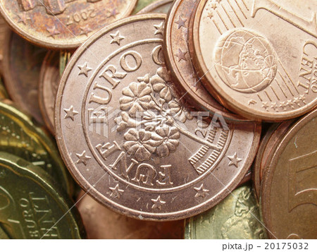 Euro coins background Euro coins background 20175032