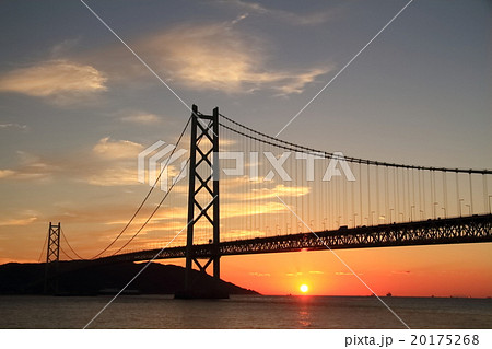 明石海峡大橋の夕日 20175268