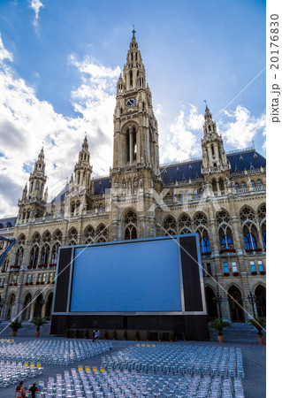 Close up Tall gothic building of Vienna city hall Close up Tall gothic building of Vienna city hall 20176830