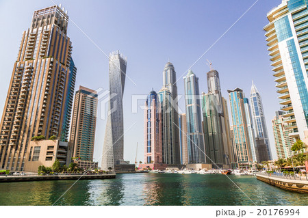 Dubai Marina cityscape, UAE Dubai Marina cityscape, UAE 20176994