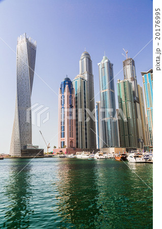 Dubai Marina cityscape, UAE Dubai Marina cityscape, UAE 20176995