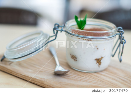 dessert with fruits, nuts and cream cheese  20177470