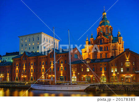 Uspenski Cathedral at night, Helsinki Uspenski Cathedral at night, Helsinki 20178385