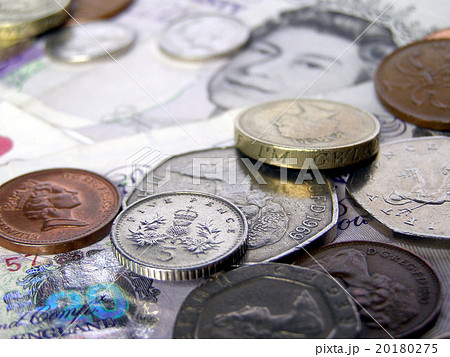 Pounds Pounds 20180275